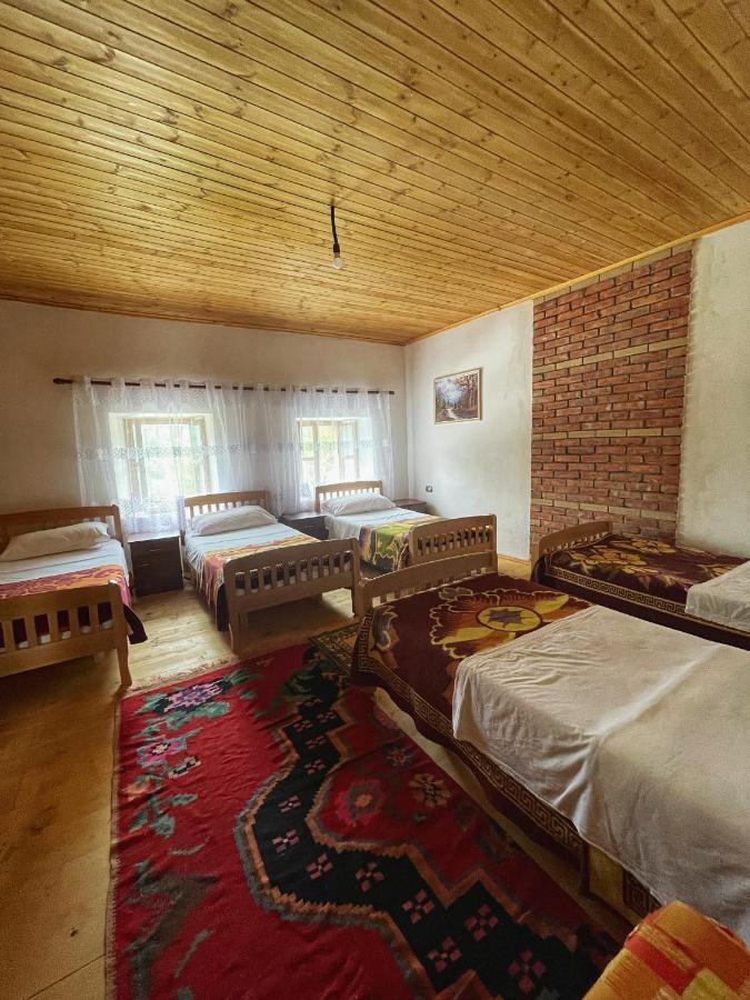 Guest House Rrashkadoli Теті Екстер'єр фото